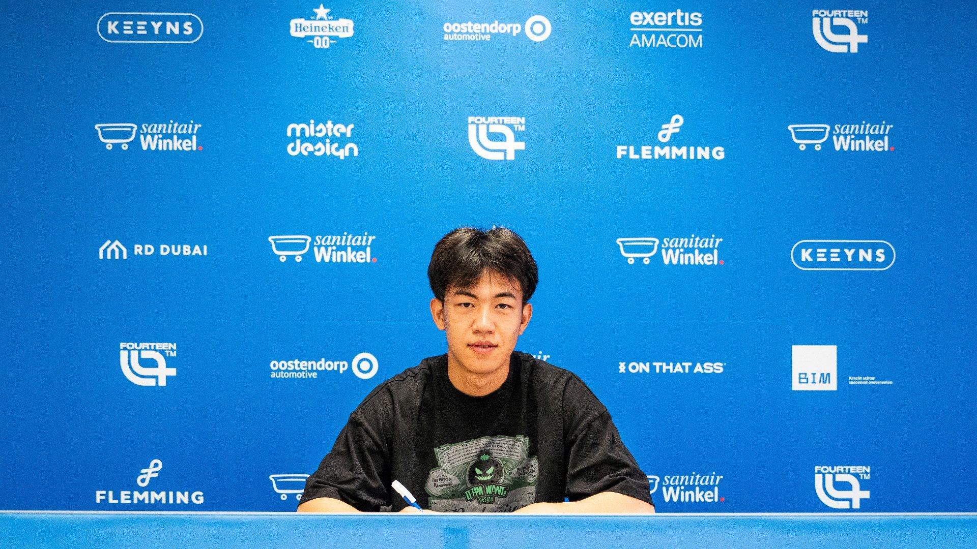 电竞-王博豪：本赛季我会继续留在荷兰；在欧洲踢球是我从小的梦想